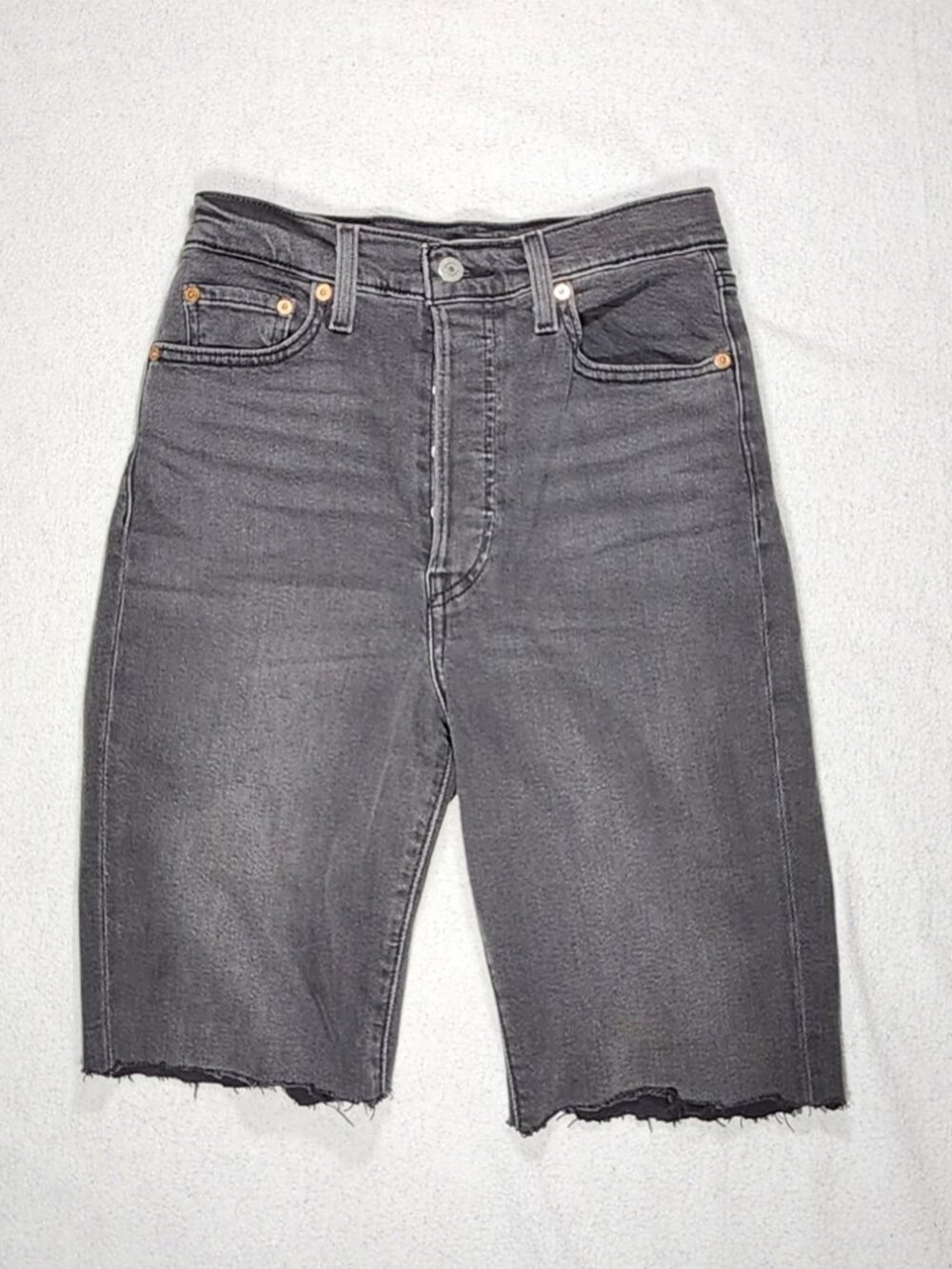 Levi's Premium Womens Ribcage Straight Cut-off Button Fly Sz 28 Jean Shorts